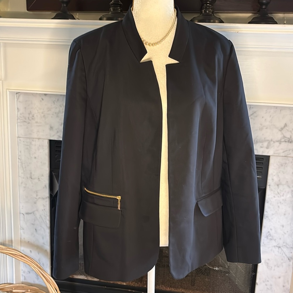 Chicos black lined blazer - like new!